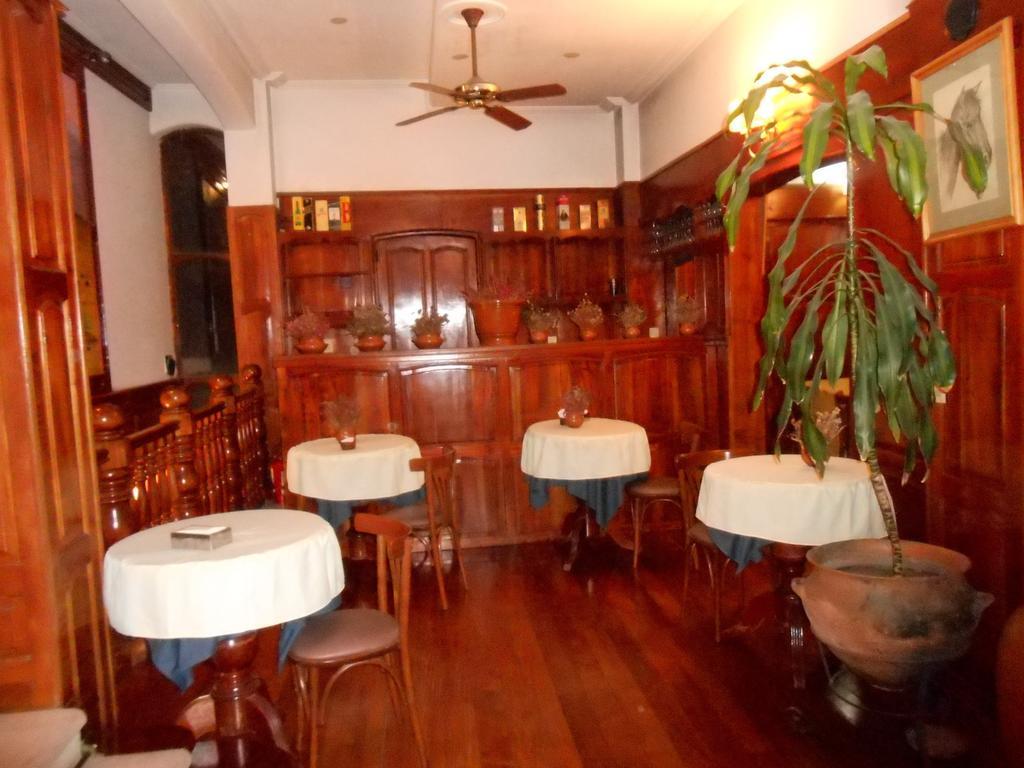 Hotel Portal De Salta Bagian luar foto
